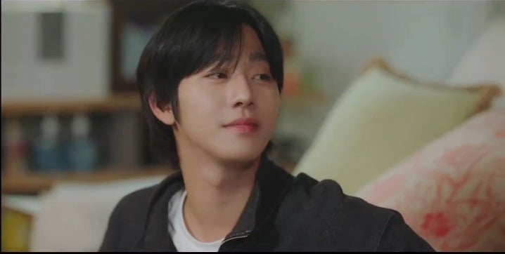 تظهر بطاقة Wonyoung الفوتوغرافية في الدراما الكورية Sold Out on You.