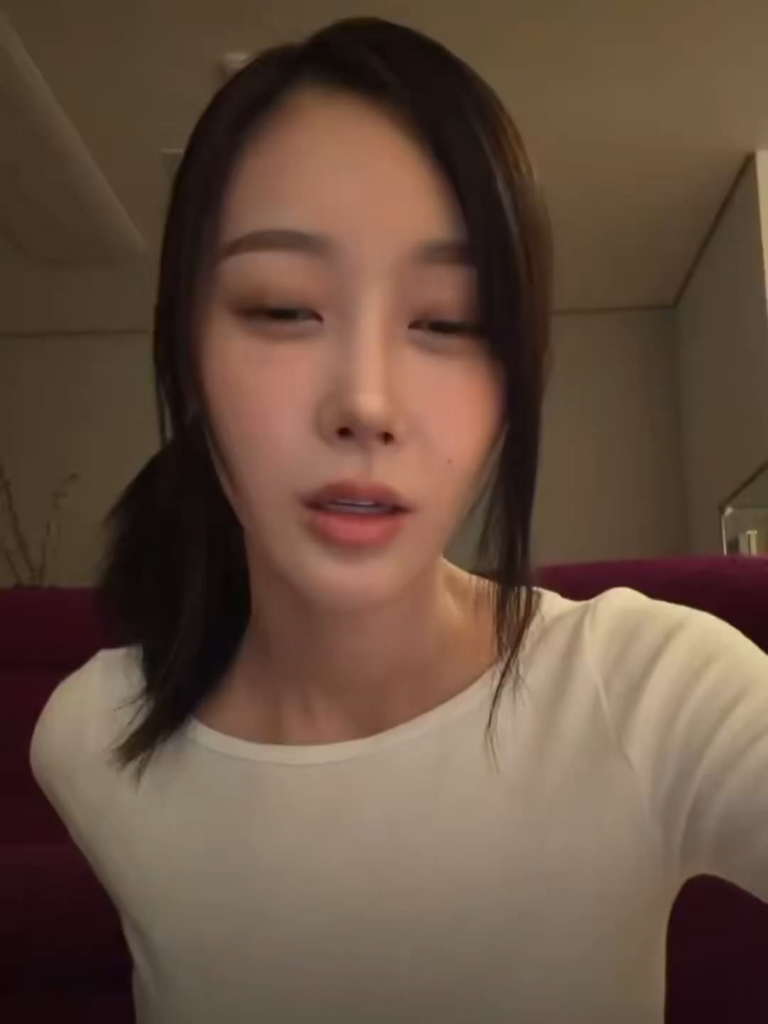 260407 جيزيل تشوق لألبوم Aespa القادم والمحتوى: "عندما تعطيك الحياة الليمون، ماذا تصنع؟ أنت تصنع عصير الليمون."