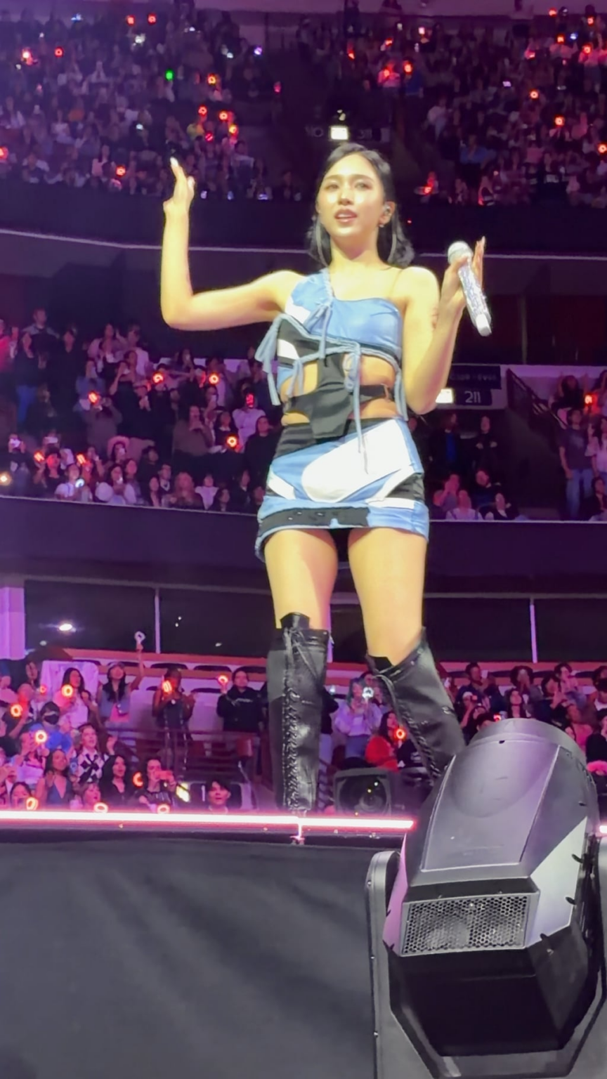 مينا في ليلة شيكاغو 1!