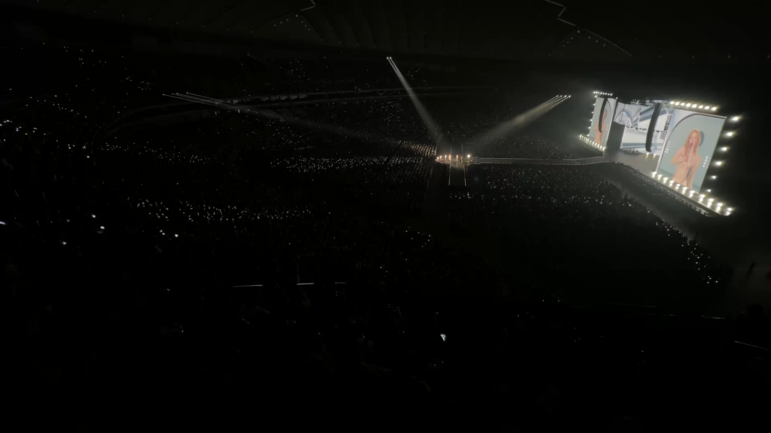 260426 تحديث تويتر aespa - نظرة واحدة أعطهم Whiplash @ SYNK: aeXIS LINE في TOKYO DOME DAY 2