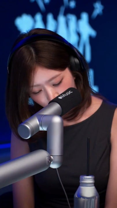 260415 التحديث الرسمي لـ Apple Music على الانستقرام مع IVE