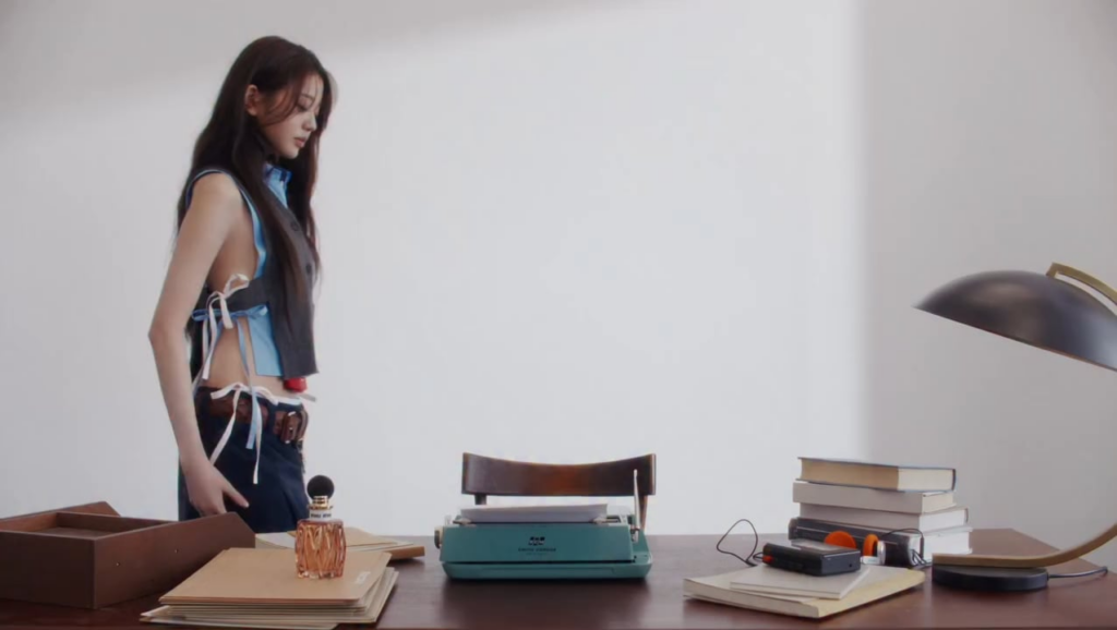 260407 - تحديث Wonyoung على الانستقرام - Miu Miu Miutine CF