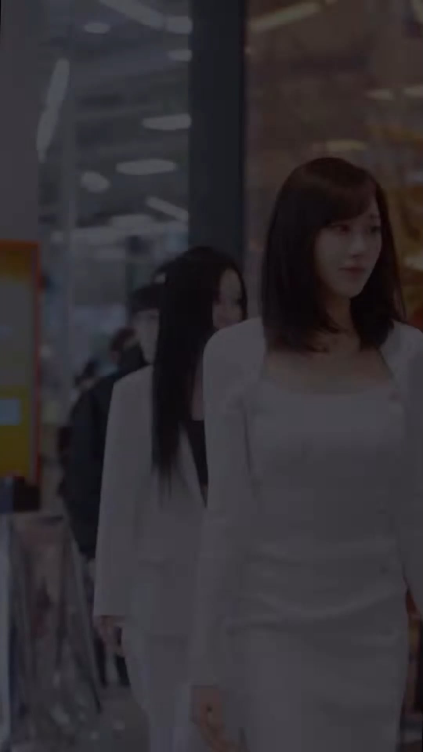 260423 تحديث الانستقرام لـ Whitemotif مع aespa @ Mise en scène Pop-Up في Seongsu