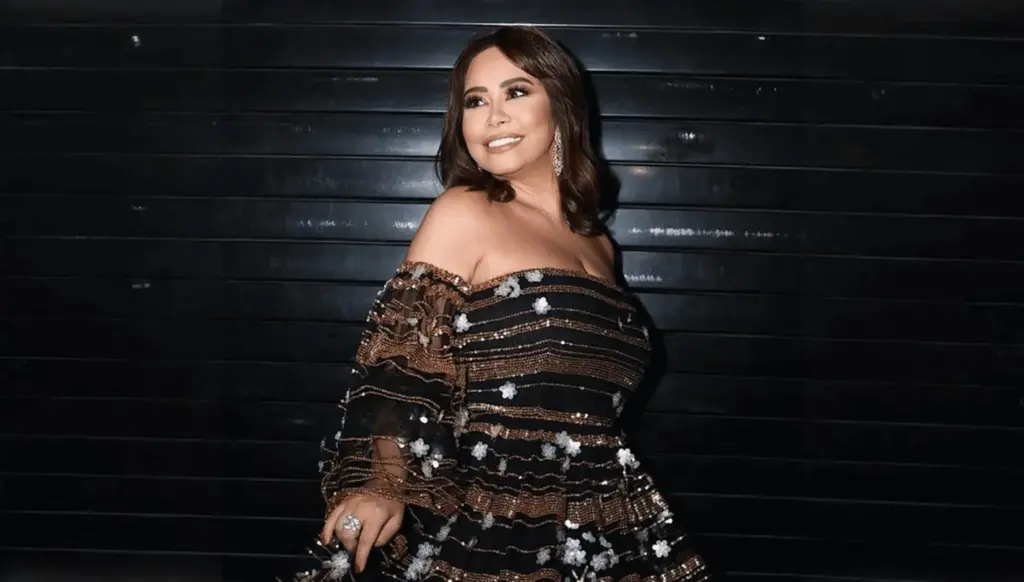 حقيقة ‘تسريب’ أغنية شيرين عبد الوهاب.. الذكاء الاصطناعي يشعل الجدل حقيقة 'تسريب' أغنية شيرين عبد الوهاب.. الذكاء الاصطناعي يشعل الجدل