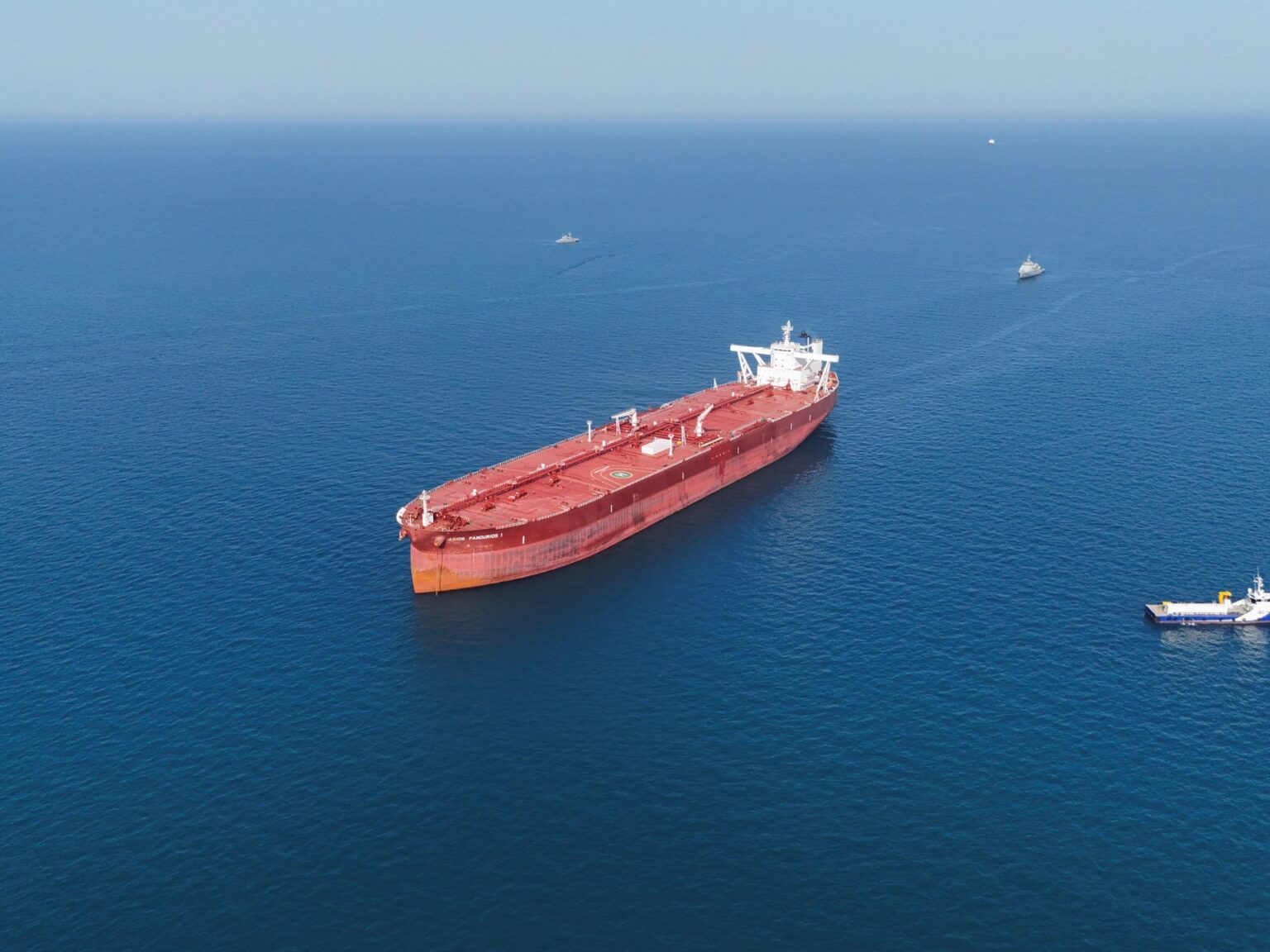 إيران تعيد إغلاق مضيق هرمز واضطراب في حركة الملاحة | أخبار