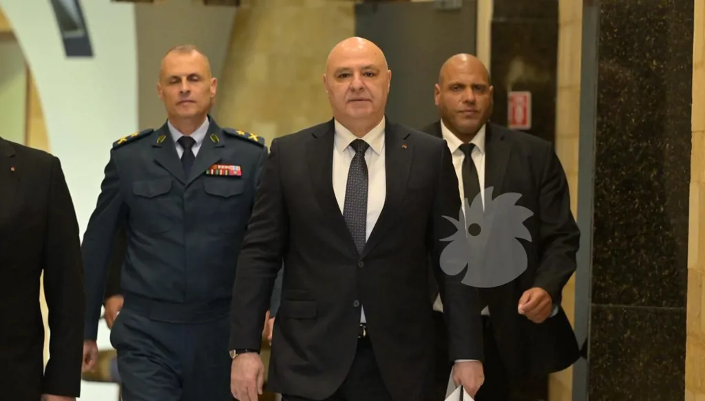 الرئيس جوزف عون (نبيل إسماعيل).