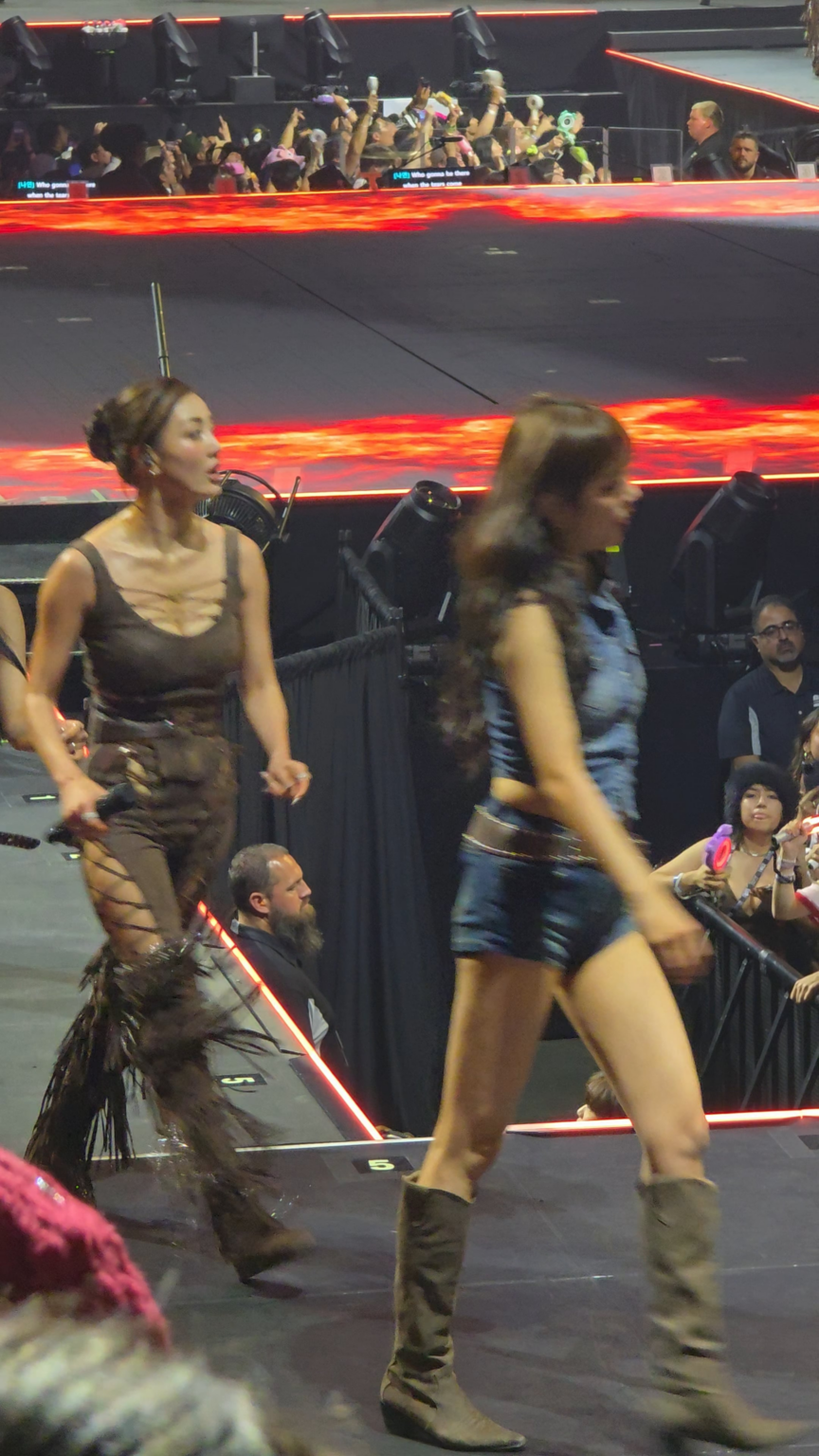 ملكتنا جيهيو تظهر لمرة واحدة كيف تبدو 20 عامًا من الخبرة (Austin D2)