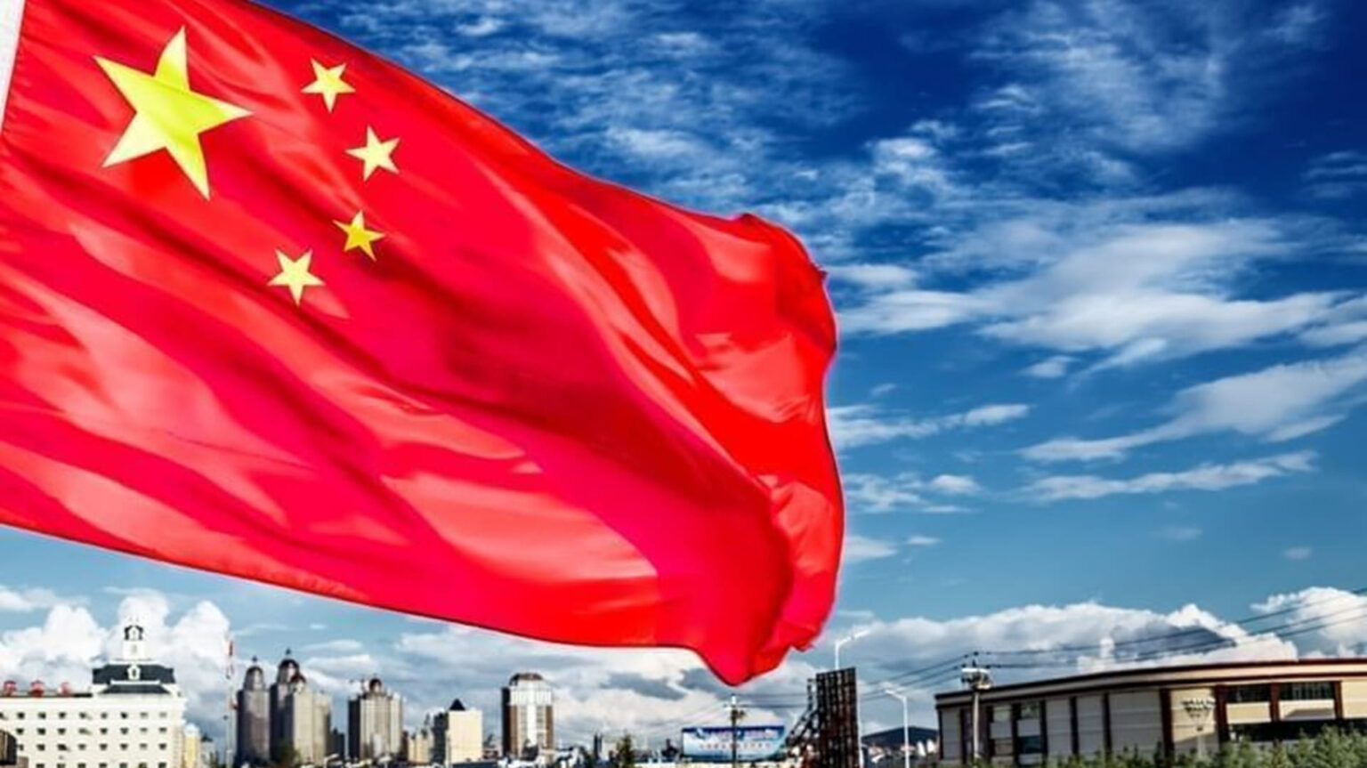 الصين تطلق قمراً صناعياً تجريبياً لدعم تكنولوجيا الإنترنت