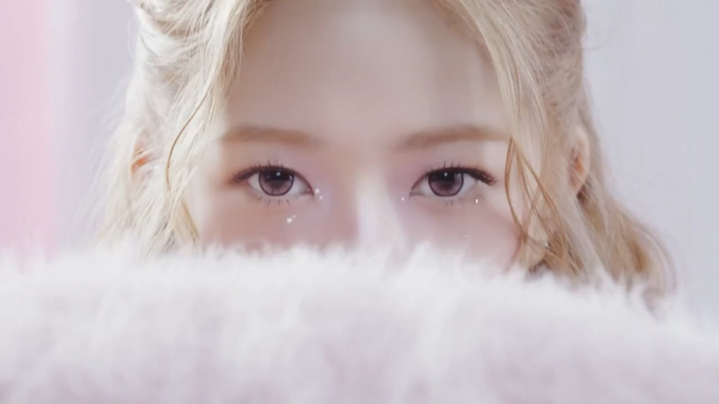 260427 ري - rom'u (Pinky & Icy Papillon Ver. CF)