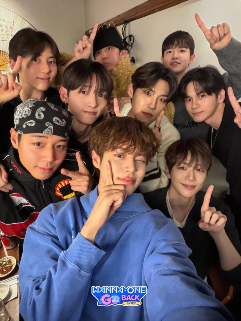 تحديث وانا ون (260417)