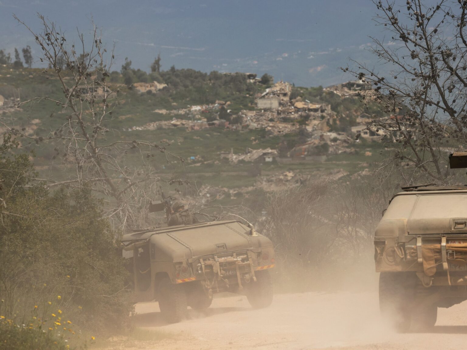 "مصائد حزب الله" تُحرج إسرائيل.. لماذا بدأت تل أبيب بكشف خسائرها؟ | أخبار