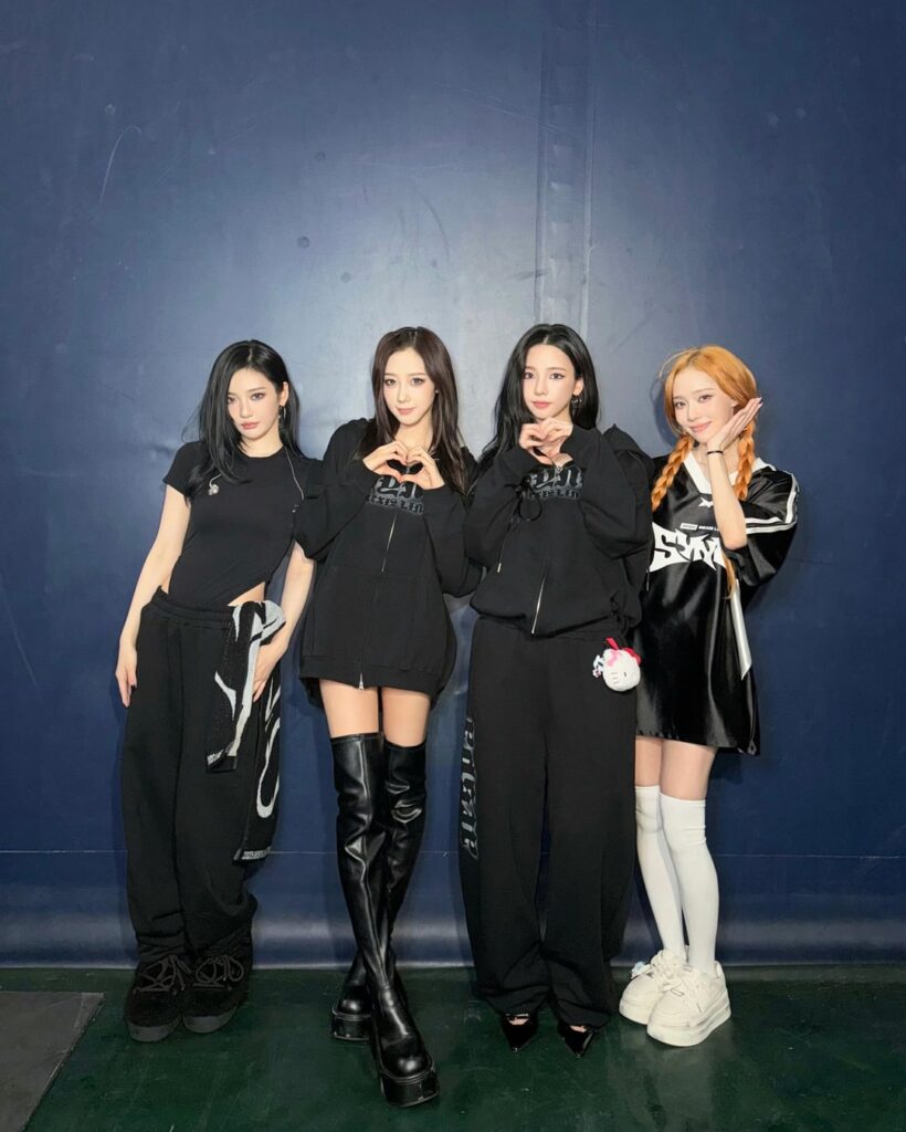 260412 تحديث aespa Twitter - SYNK: aeXIS LINE في اليابان إصدار خاص DOME TOUR أوساكا اليوم الثاني