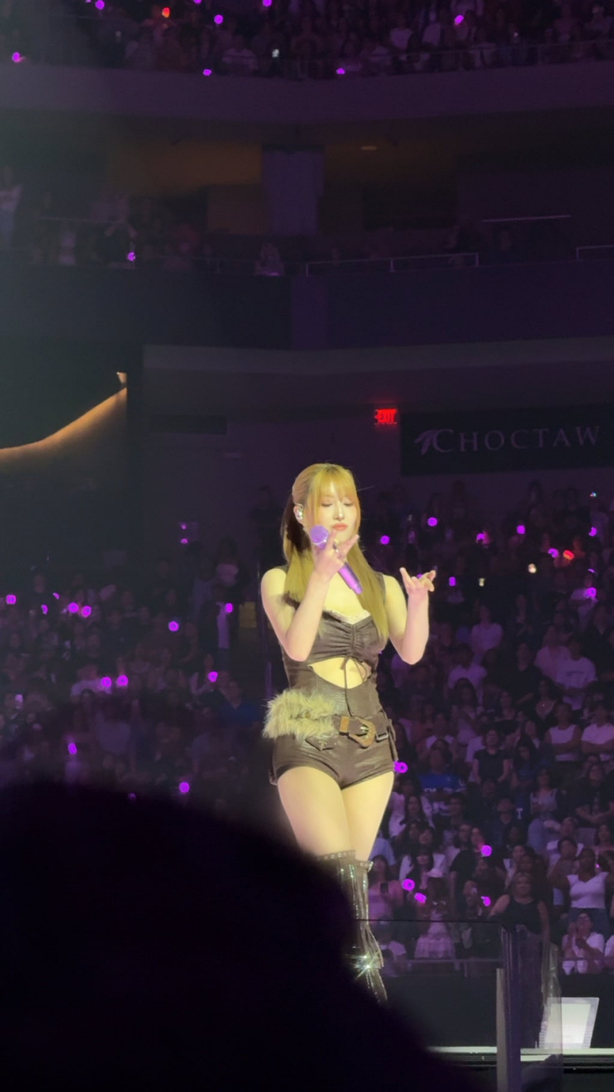 مومو يضرب 67- أوستن د1