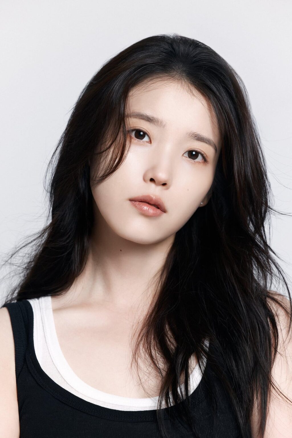 IU - صورة الملف الشخصي الجديدة
