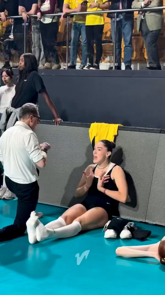 Zehra Güneş Taban (Beyaz Çoraplı)