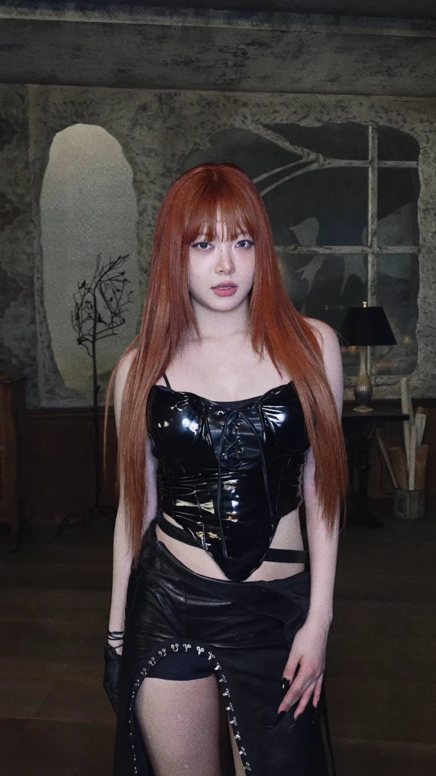 260425 تحديث LE SSERAFIM على TikTok مع Hong Eunchae - 𝒯𝒾𝓂ℯ 𝓉ℴ 𝒸ℯ𝓁ℯ𝒷𝓇𝒶𝓉ℯ #HONGEUNCHAE ౨ৎ (تحدي الاحتفال)