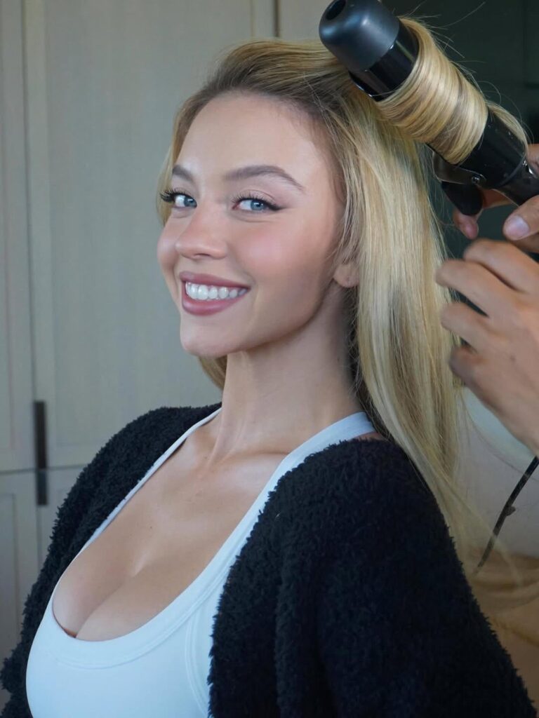 Sydney Sweeney Sydney Sweeney