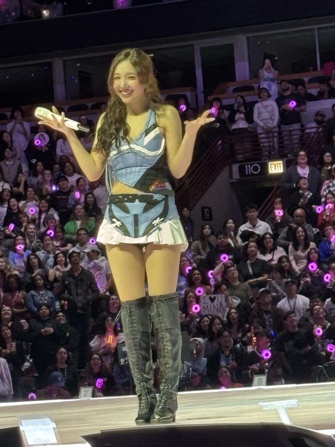 شيكاغو مرتين الليلة الماضية