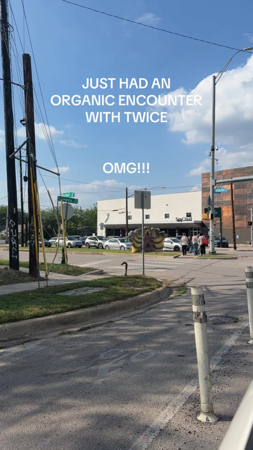 لقاء عضوي مع توايس في أوستن 🥹