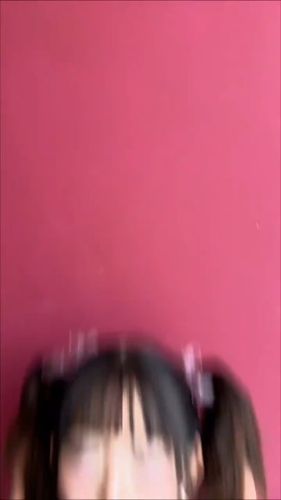 260410 تحديث TikTok الرسمي لـ IVE مع Rei