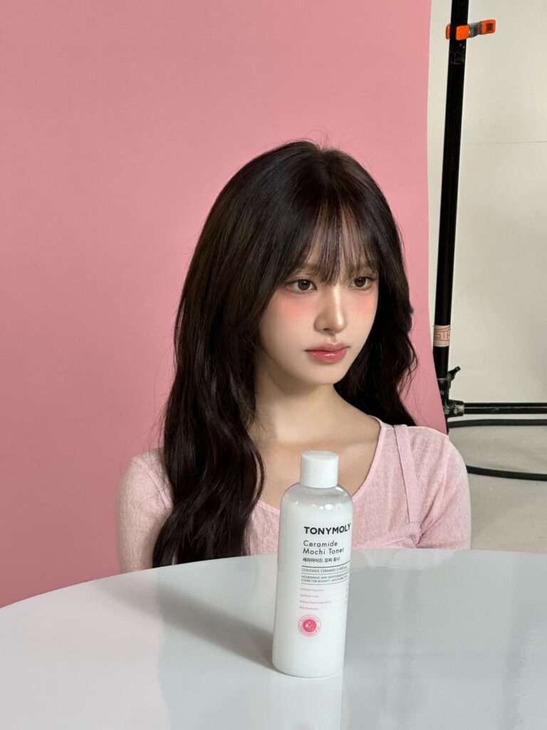 260403 تحديث تويتر TONYMOLY مع ليز