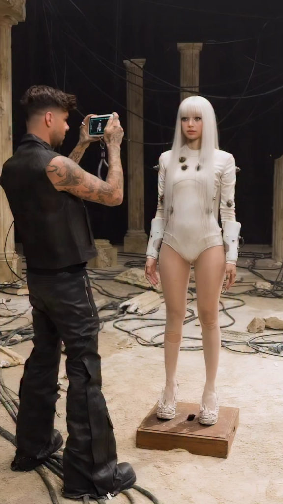 260410 أنيما × ليزا - الملاك السيئ - BTS