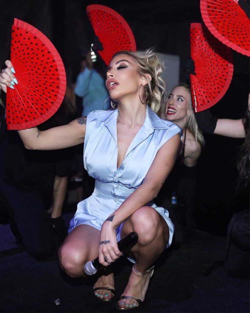 İrem Derici yorumlarınız neler