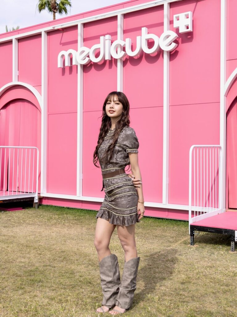 260414 تحديث IG medicube_global_official مع ليزا