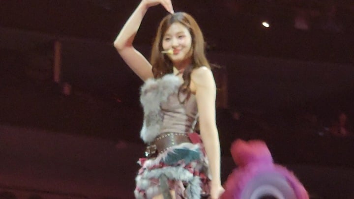 ليلة دالاس 1 نعم أو نعم سانا وتزويو وجيهيو