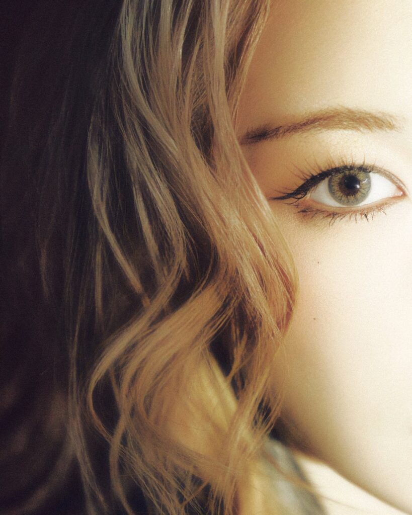 لي تشايون - ؟؟؟ (قريبا صور تشويقية)