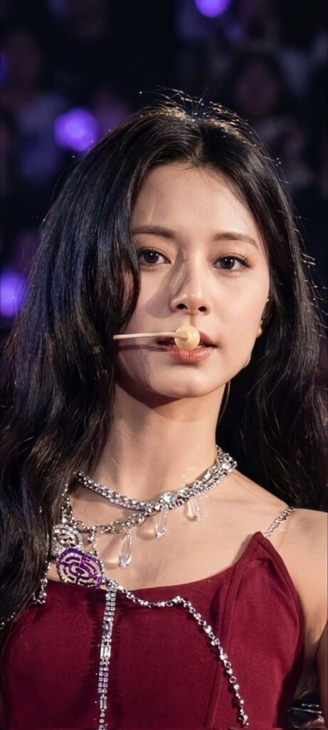 260425-260428 @jessniuniu، @chaenchaen0423، @syoshi17، @velvet_fawnie، @beyena_، @KSKKPOP، @candyyeon_، @TWICE_EVE، @kimpatutakeboki، @kundb66786 تويتر - Tzuyu  اليابان