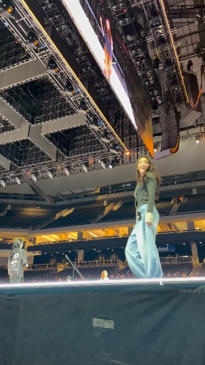 جيهيو أخذت العلم الخاص بي! أوستن D1 فحص الصوت