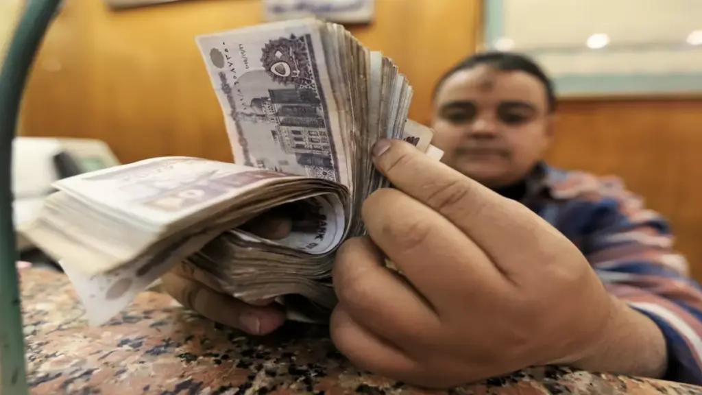 رسمي: الحكومة تعلن زيادة المعاشات 15% لـ 11 مليون مواطن… والتطبيق 1 يوليو! رسمي: الحكومة تعلن زيادة المعاشات 15% لـ 11 مليون مواطن... والتطبيق 1 يوليو!