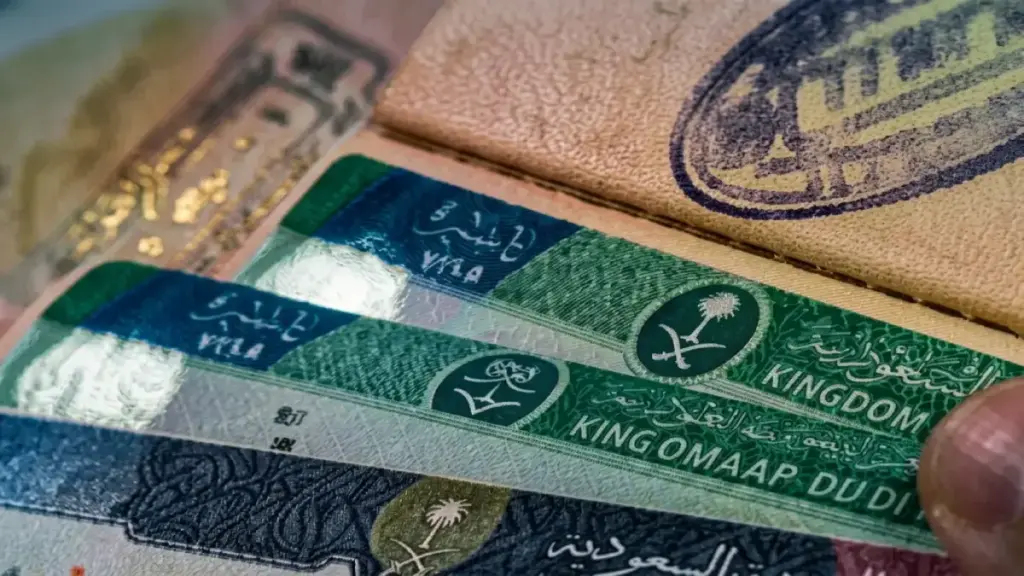 ماذا لو أن أكبر مخاوفك من انتهاء التأشيرة... تم إلغاؤها رسمياً؟ هكذا حررت "هيئة الجوازات السعودية" المقيمين بـ 7 أيام رصيد و 3 أيام هامش أمان.