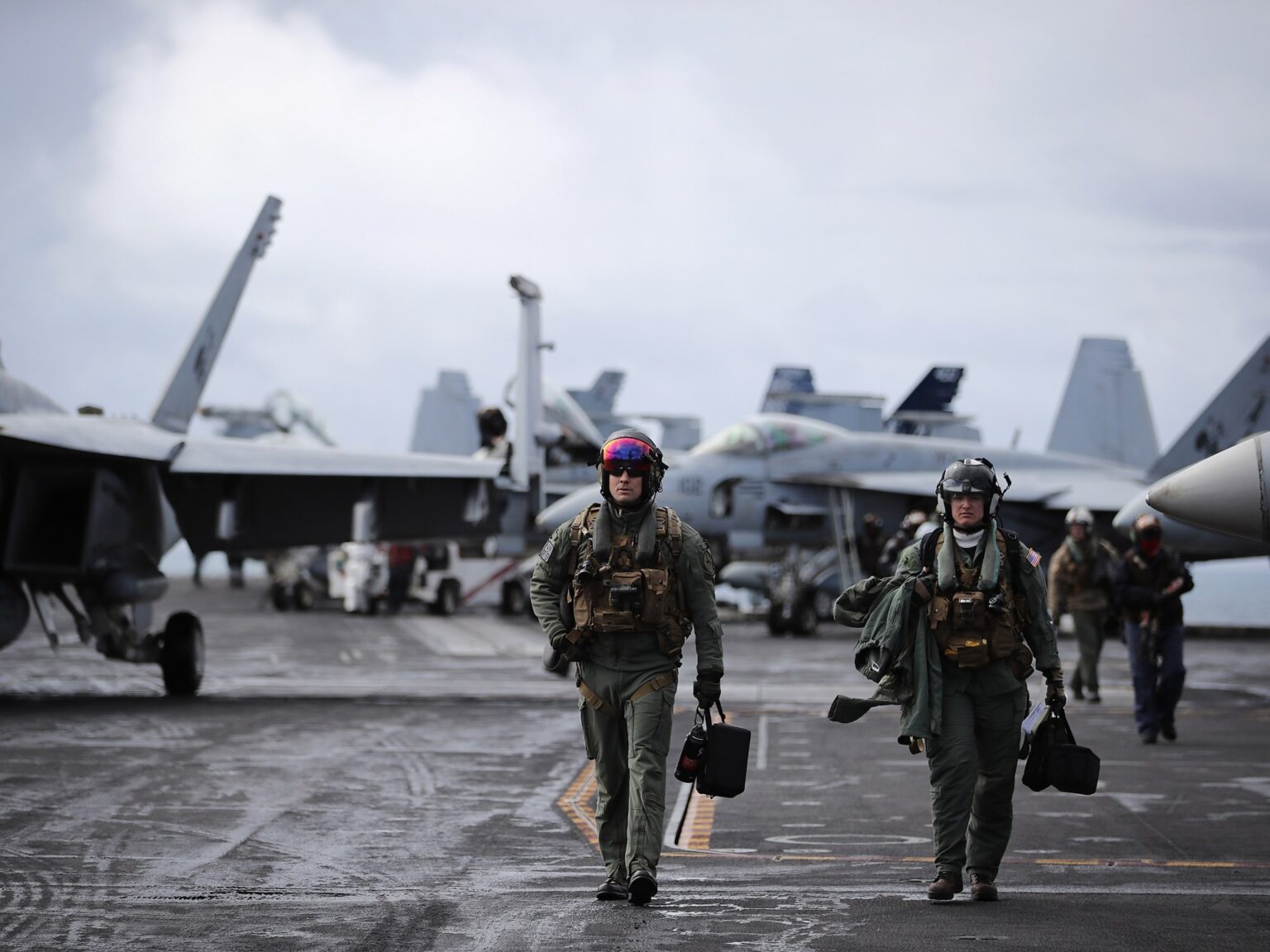 تحشيد عسكري أمريكي متصاعد رغم حديث ترمب عن إنهاء الحرب | أخبار