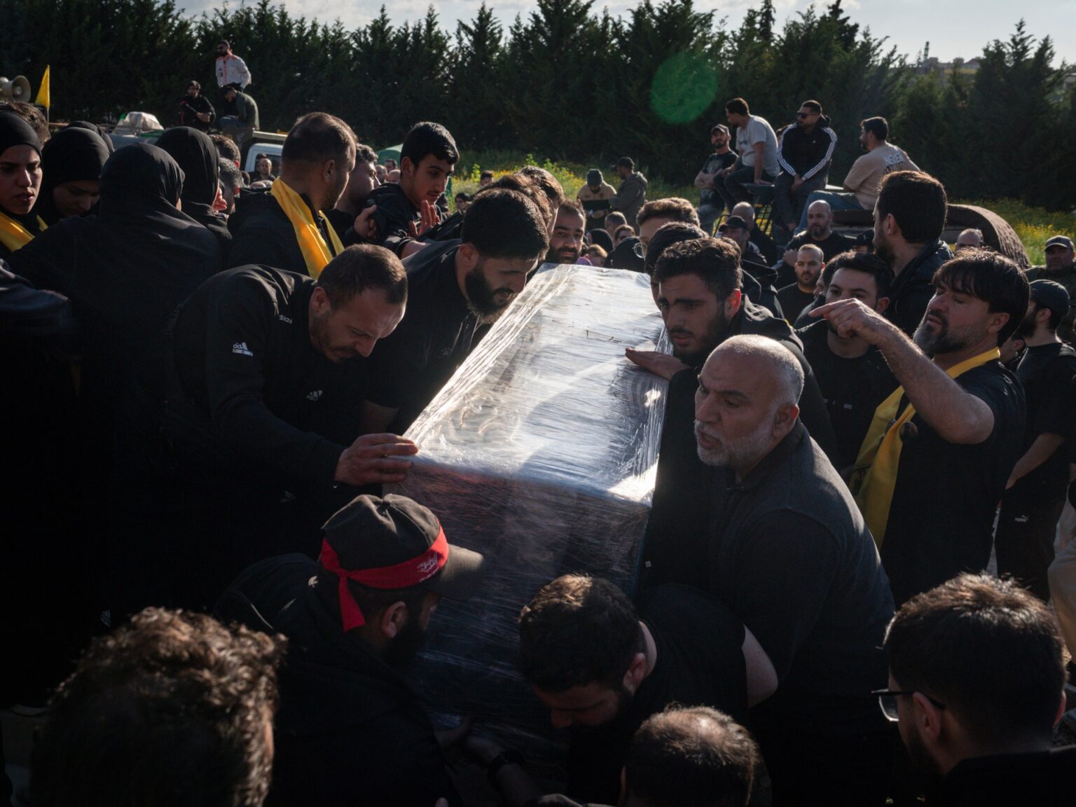 رغم الهدنة.. قتيل ومصابون بغارة إسرائيلية شرقي لبنان | أخبار