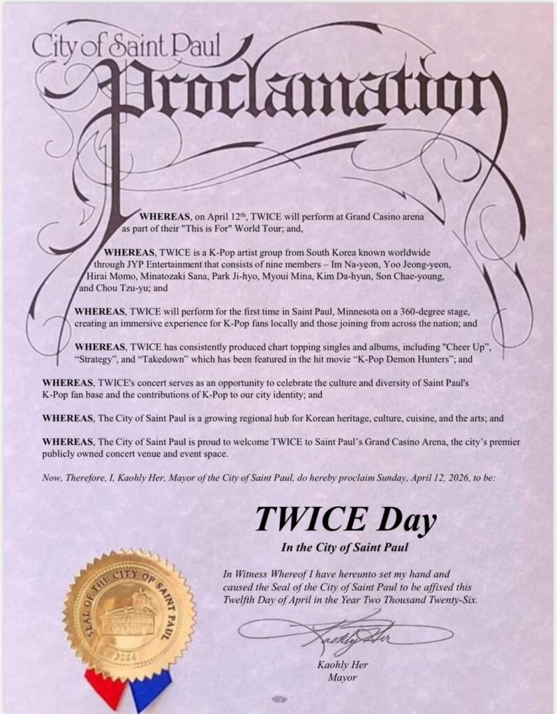 260410 تحديث انستقرام تشينوهير - 🎉معجبي الكيبوب يتحدون! للاحتفال بلحظة عظيمة لمدينة سانت بول في نهاية هذا الأسبوع، أعلن العمدة كاوهلي هير أن يوم الأحد 12 أبريل هو "يوم مرتين"