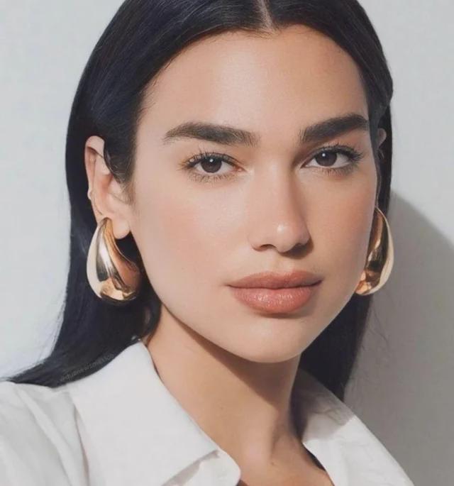 Dua Lipa
