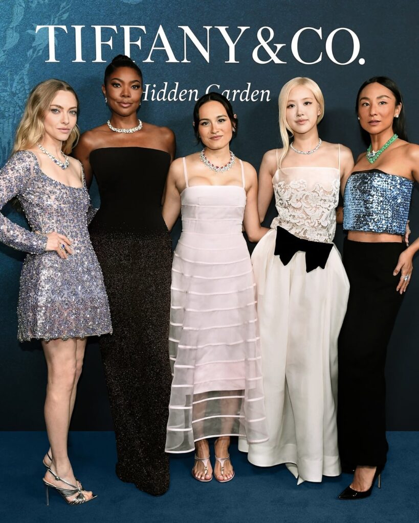 260419 روزيه لتيفاني اند كو | الكتاب الأزرق 2026: الحديقة المخفية