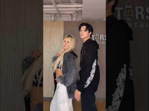 WJSN DAYOUNG مع ATEEZ WOOYOUNG - ما الذي يجب أن تفعله الفتاة (تحدي الرقص) (260407)