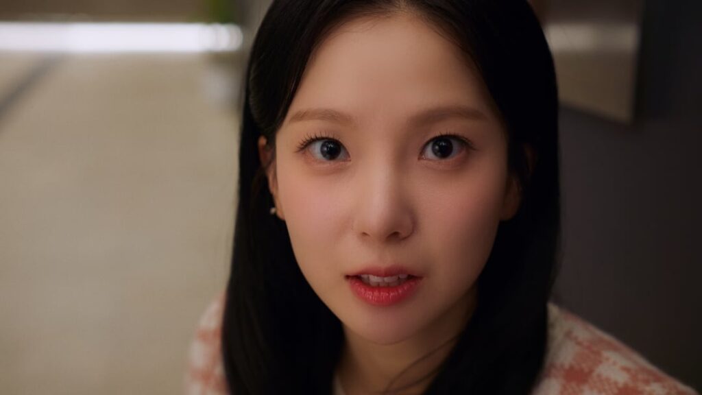 سيظهر Kep1er Yujin في لعبة "Locked in Love: The Office"، المقرر إصدارها على Steam (260413).