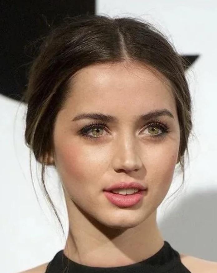Ana de Armas