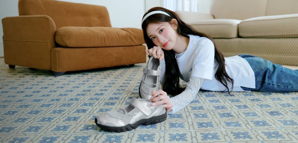 260409 Leeseo - ملابس ناشيونال جيوغرافيك (ROVER ZEN MJ Lookbook)