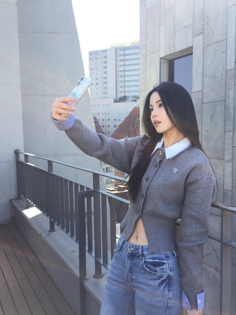 مجموعة الفتيات الجديدة L1VE - الكشف عن الأعضاء 4: هاياشي فوكو