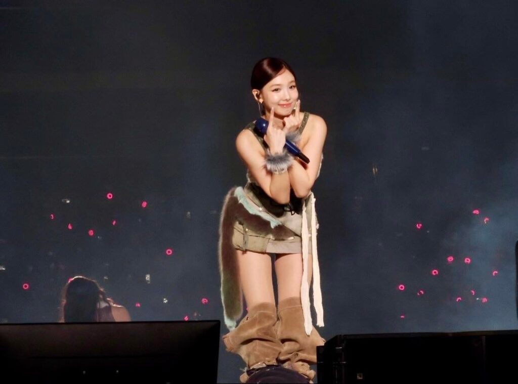 لقد أعطتني TWICE الكثير من القوة!