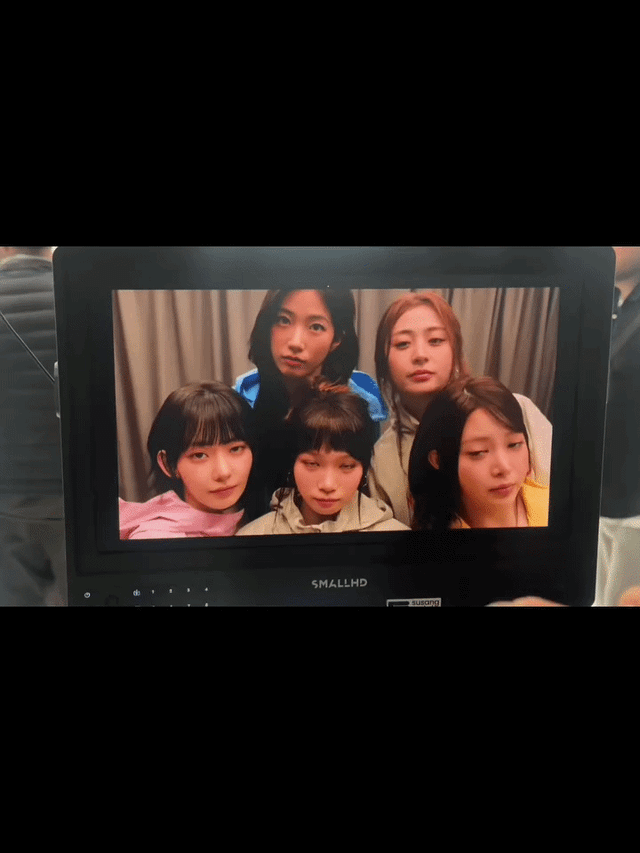 260418 تحديث مياواكي ساكورا على الانستقرام. السيرافيم