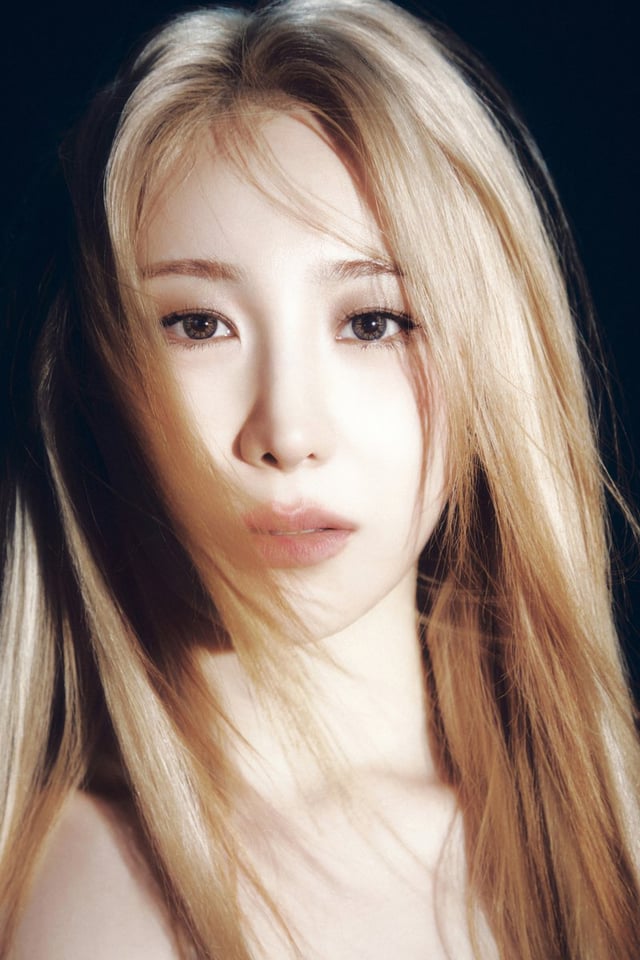 Lee Chaeyeon - الألبوم المصغر الرابع: Till I Die (الصورة المفاهيمية - Alive)