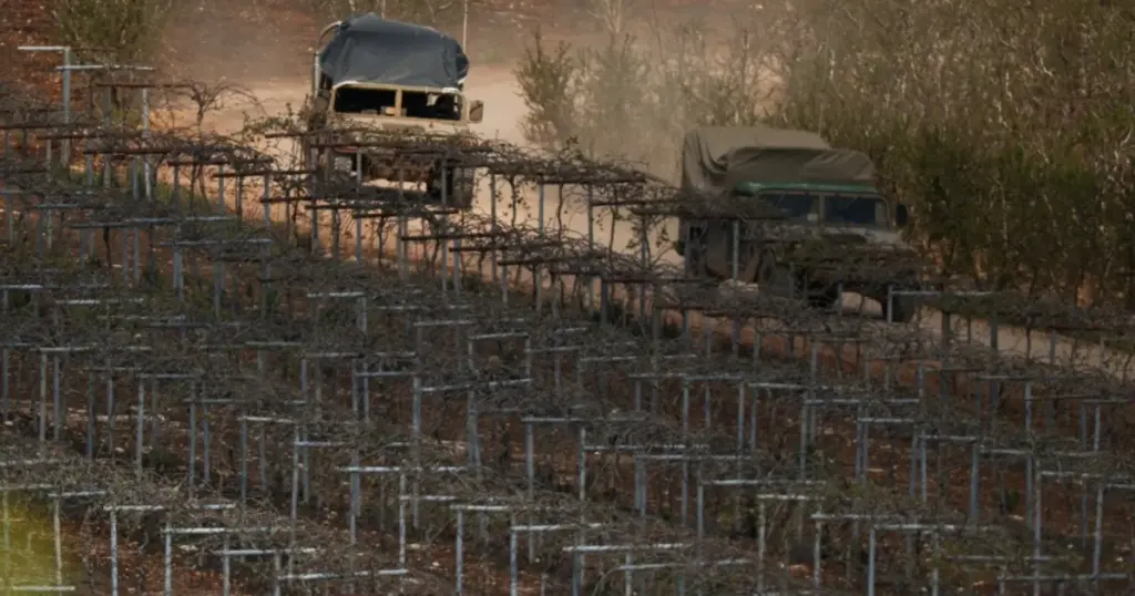 نتنياهو يعلن استمرار الهجمات الإسرائيلية على لبنان