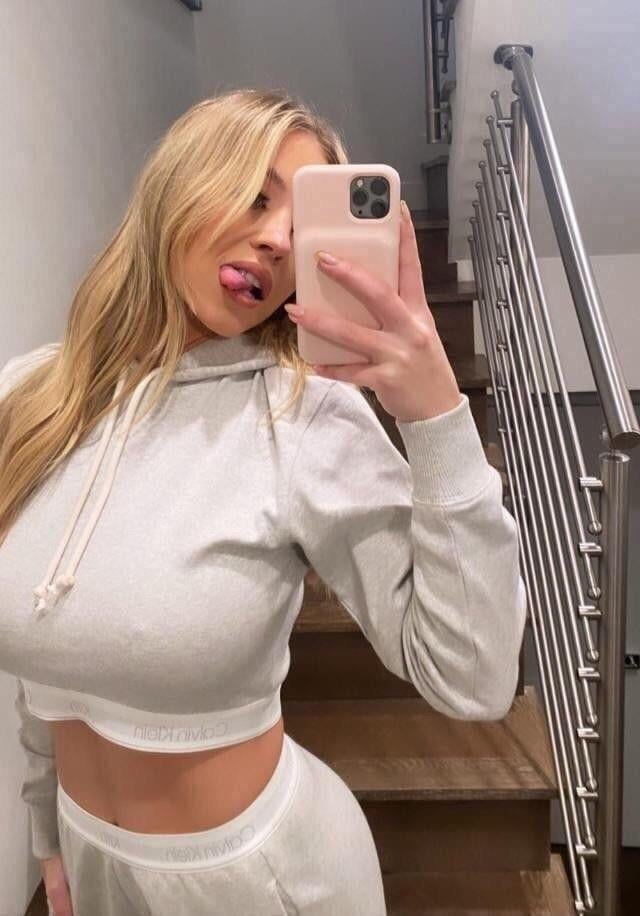 Sydney Sweeney Sydney Sweeney