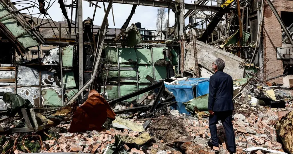 أبرزهم قاليباف وعراقجي.. 71 مسؤولاً في الوفد الإيراني لمفاوضات أميركا أبرزهم قاليباف وعراقجي.. 71 مسؤولاً في الوفد الإيراني لمفاوضات أميركا